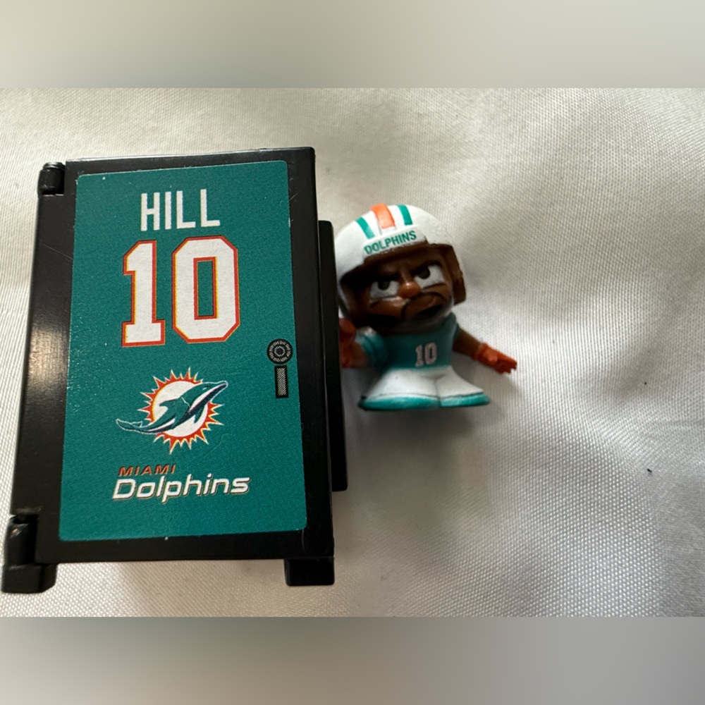 NFL Football Miami Dolphins Hill Teenymate Locker
